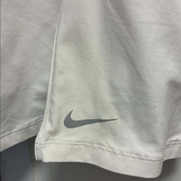 Nike white dri -fit tennis skirt Skirt - Picture 3 of 9